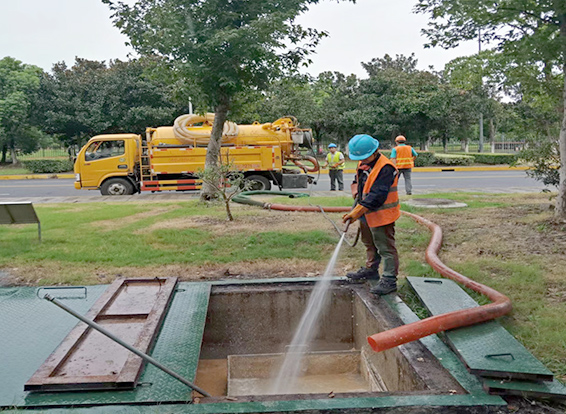 横林镇化油池清理